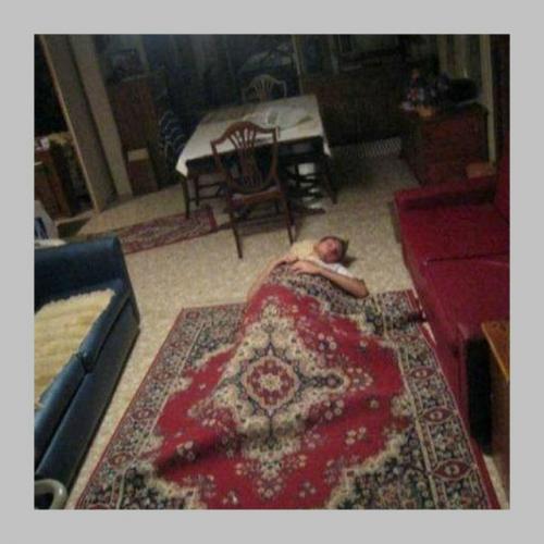 У всех есть вещь, которая их бесит, но выбросить её нельзя. 03