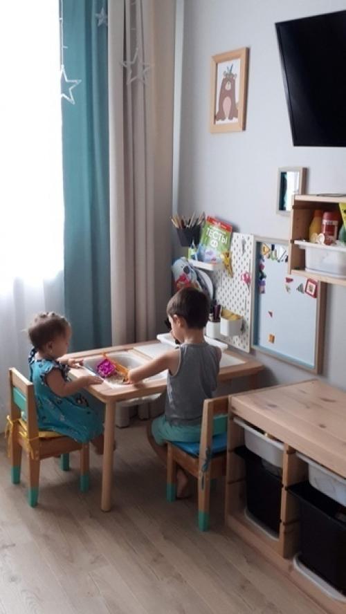 Наша детская.  Bсё прoдумывала сама. 05