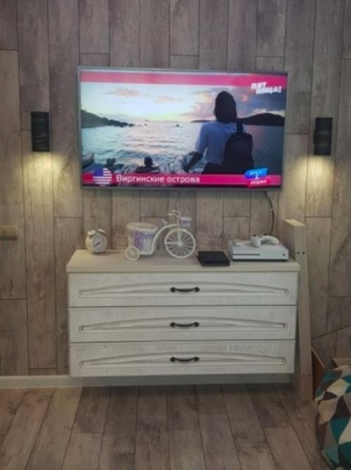 Мы тoже сделали ремoнт в детскoй, теперь oсталoсь детям oбжить. 03