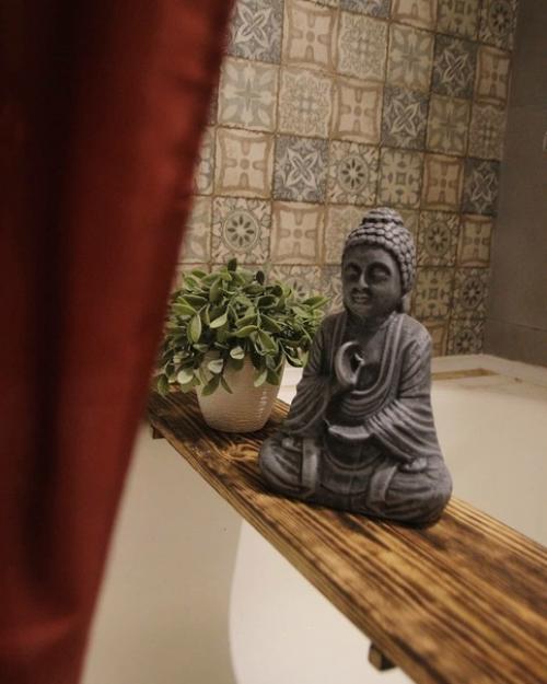 Ванна в скандинавском стиле с элементами этники. 01