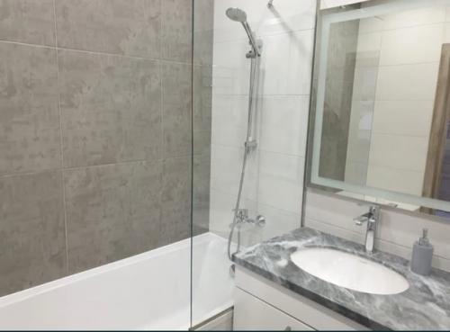 Ремонт с перепланировкой в квартире 54 кв. 08