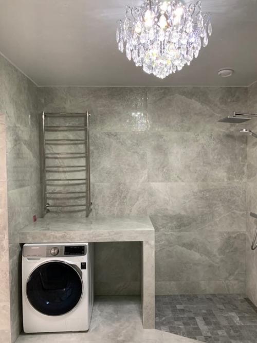 Белый пол в интерьере считают одним из самых опрометчивых решений. 06