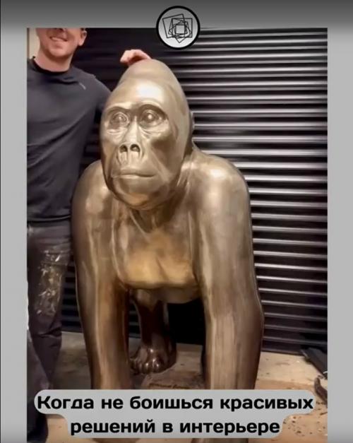 Не постеснялся смелых интерьеров, чтобы жить как король. 02