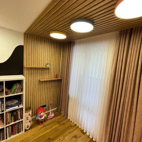 Пыльный изумруд отлично сочетается с нейтральными цветами: серый, бежевый, белый. 03