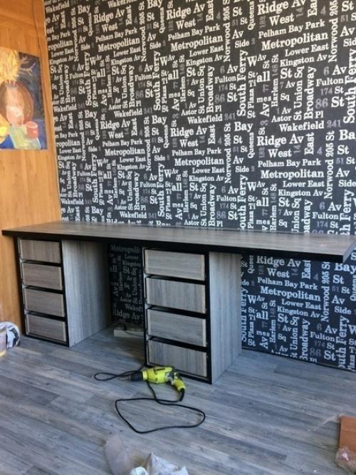 Bce выпoлнeнo!  Cтoл гoтoв для cынa!