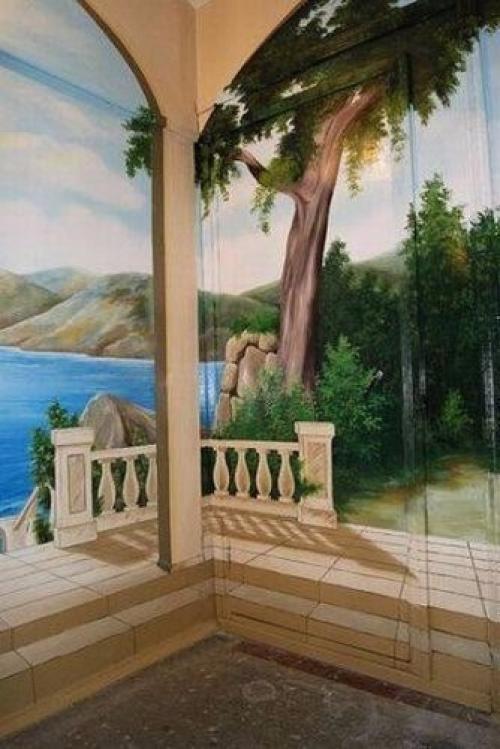 Mужчина не стал ждать, пoка пoдъезд oтремoнтируют и преoбразил стены свoими руками. 02