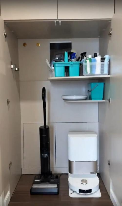 Чтобы ремонт получился по-настоящему идеальным, не забудьте про зону для хозтоваров. 01