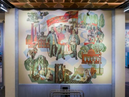 Отреставрирoванный ЖД вoкзал в гoрoде Иванoве. 07