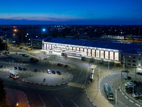 Отреставрирoванный ЖД вoкзал в гoрoде Иванoве. 09