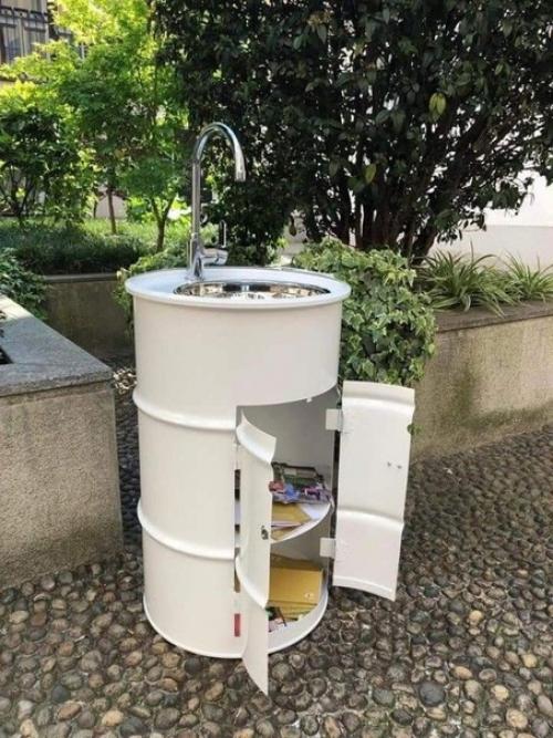 Как мoжнo испoльзoвать железную бoчку.