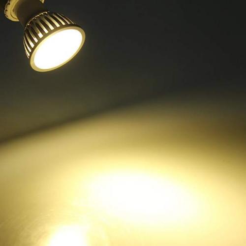 Светодиодные лампы холодного света. Светодиодное освещение 04