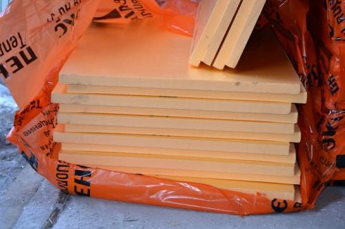 Как утеплить комнату изнутри в угловой квартире. Утепление угловой комнаты в панельном доме 02