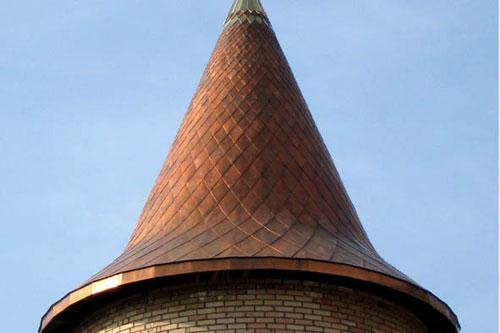 Арочные крыши из профнастила. Арочная крыша для дома 03