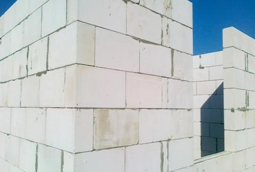 Газоблоки или пеноблоки, что лучше. Характеристики газоблоков 01 Газоблоки или пеноблоки, что лучше. Характеристики газоблоков 01