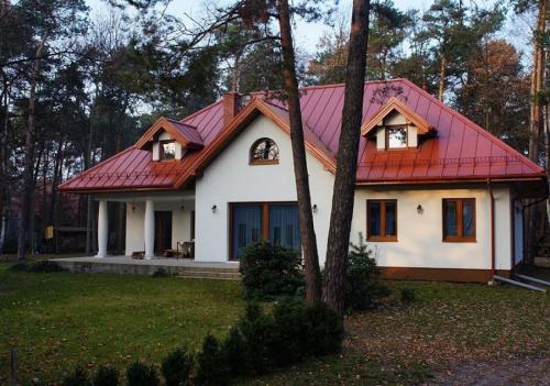 Яркие фасады домов. Цвета фасадов – выбор цветовых решений и правила гармоничного сочетания с дизайном дома