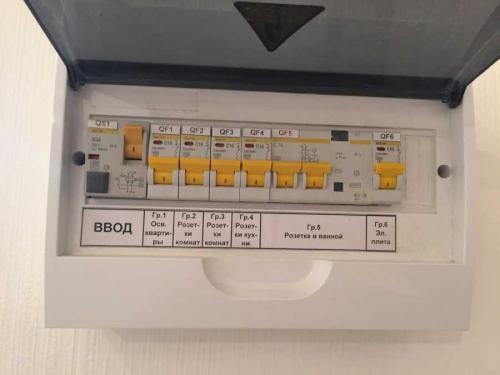 Ввод кабеля в дом. Подвод электроэнергии по воздуху