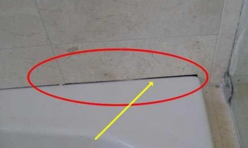 Правильный стык между ванной и плиткой. Причины возникновения зазора