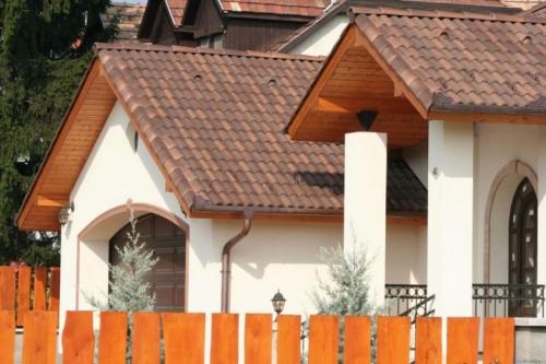 Крыльцо из металла в дом. Металл: плюсы и минусы 08 Крыльцо из металла в дом. Металл: плюсы и минусы 08