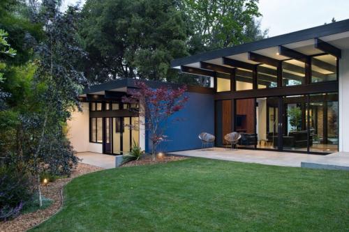 Озеленение двора частного дома. Озеленение двора: ландшафтный дизайн и правила эффектного украшения участка (95 фото)