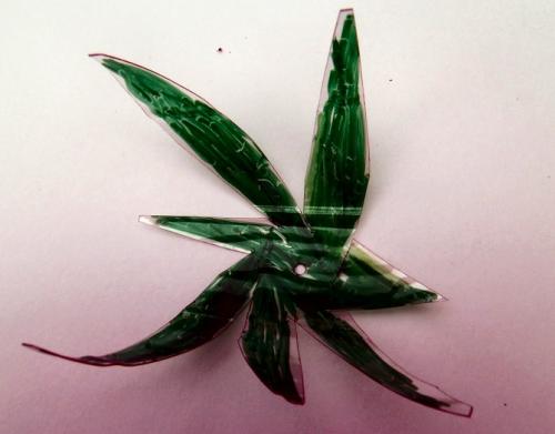 Большие цветы из пластиковых бутылок. 6 лучших способов делать цветы из пластиковых бутылок