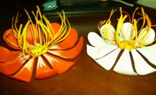 Цветы из пластиковых бутылок пошаговая инструкция. Как сделать цветы из пластиковых бутылок? 4 мастер-класса с фото