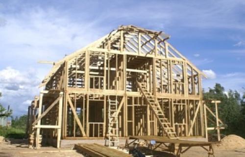 «из чего лучше строить дом?». Дом каркасного типа