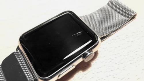 Как убрать царапины со стекла Apple watch. Как избавиться от царапин на корпусе и дисплее Apple Watch?