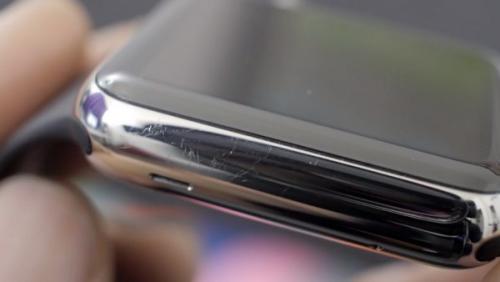 Как убрать царапины со стекла Apple watch. Как избавиться от царапин на корпусе и дисплее Apple Watch?
