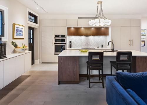 Уютный современный дом в Канаде 07