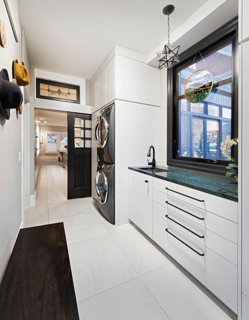 Уютный современный дом в Канаде 09