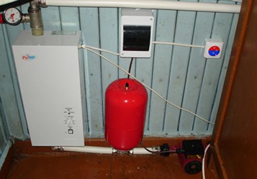 Как провести отопление на второй этаж с первого этажа. Классификация систем 05