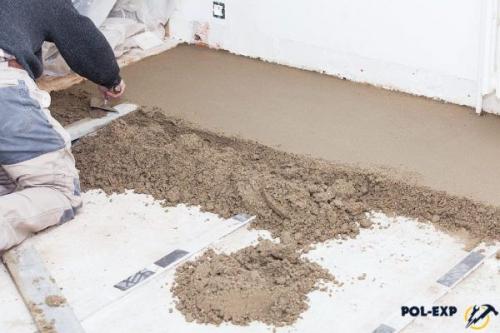Как сделать пол в кирпичном доме стяжку. Виды черновых стяжек