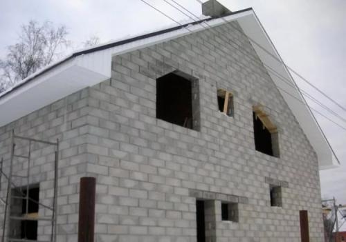 Построить дом своими руками. Подбор материалов