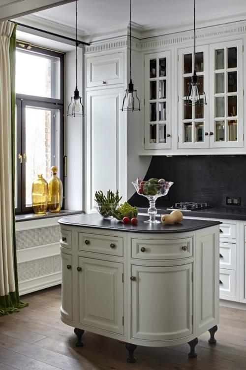 Квартира в центре Москвы (77 кв. м) 01