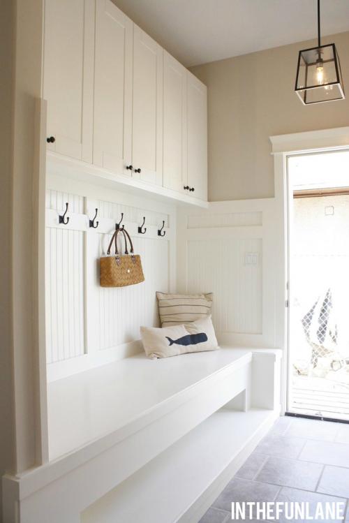 Выбираем банкетку для прихожей: 10 примеров 01