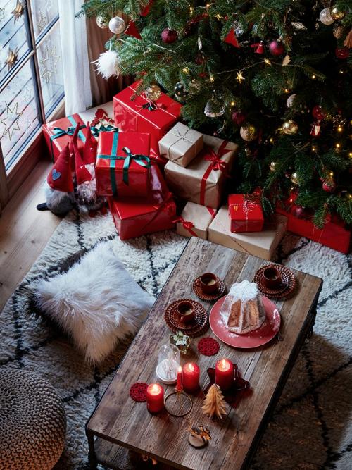 Праздничный коттедж в лесу 01