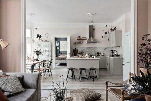 Квартира с интересным декором 02