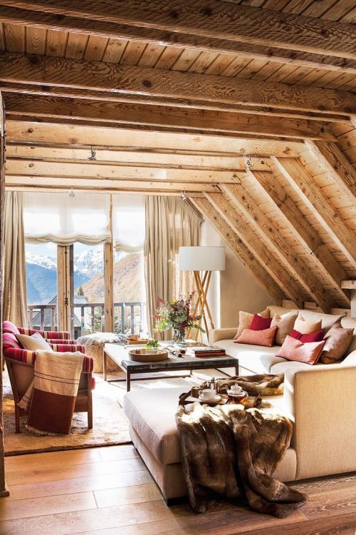 Уютный домик для двоих в горах 01