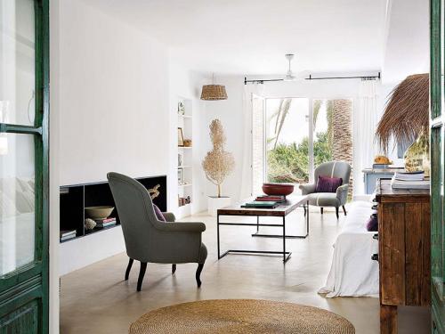 Белоснежная вилла на Ибице 04