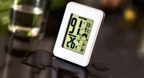 Влажность воздуха измеряет прибор. Особенности электронных измерителей температуры и влажности воздуха 08