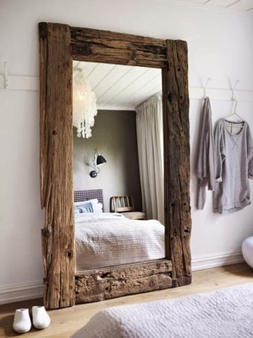 Напольные зеркала в интерьере 08