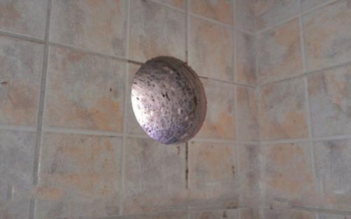 Кухонная вытяжка в частном доме через стену. Монтажные работы на кухне