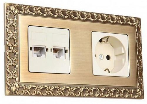 Черные выключатели в интерьере. Розетки и выключатели – дизайн под стиль интерьера