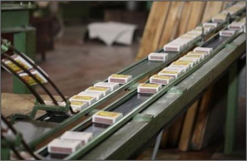 Из какого дерева делают спички