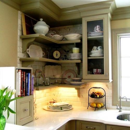 Хранение тарелок на кухне. Современные системы хранения