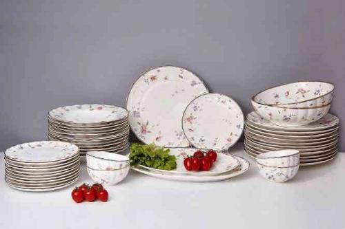 Как правильно разместить посуду на кухне. Как правильно раскладывать посуду на кухне — освободите кучу места