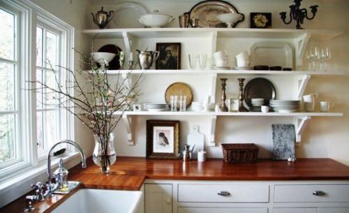 Хранение тарелок на кухне. Современные системы хранения