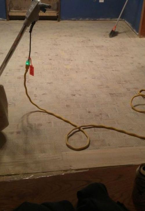 Необычный пол своими руками. Хотите сделать новый пол, но нет денег? Деревянные бруски помогут вам сэкономить