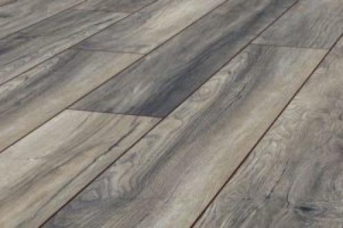 Как ухаживать за ламинатом с фаской. Как правильно ухаживать за разными типами ламината