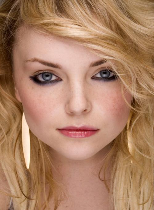 Как выбрать цвет помады для губ?